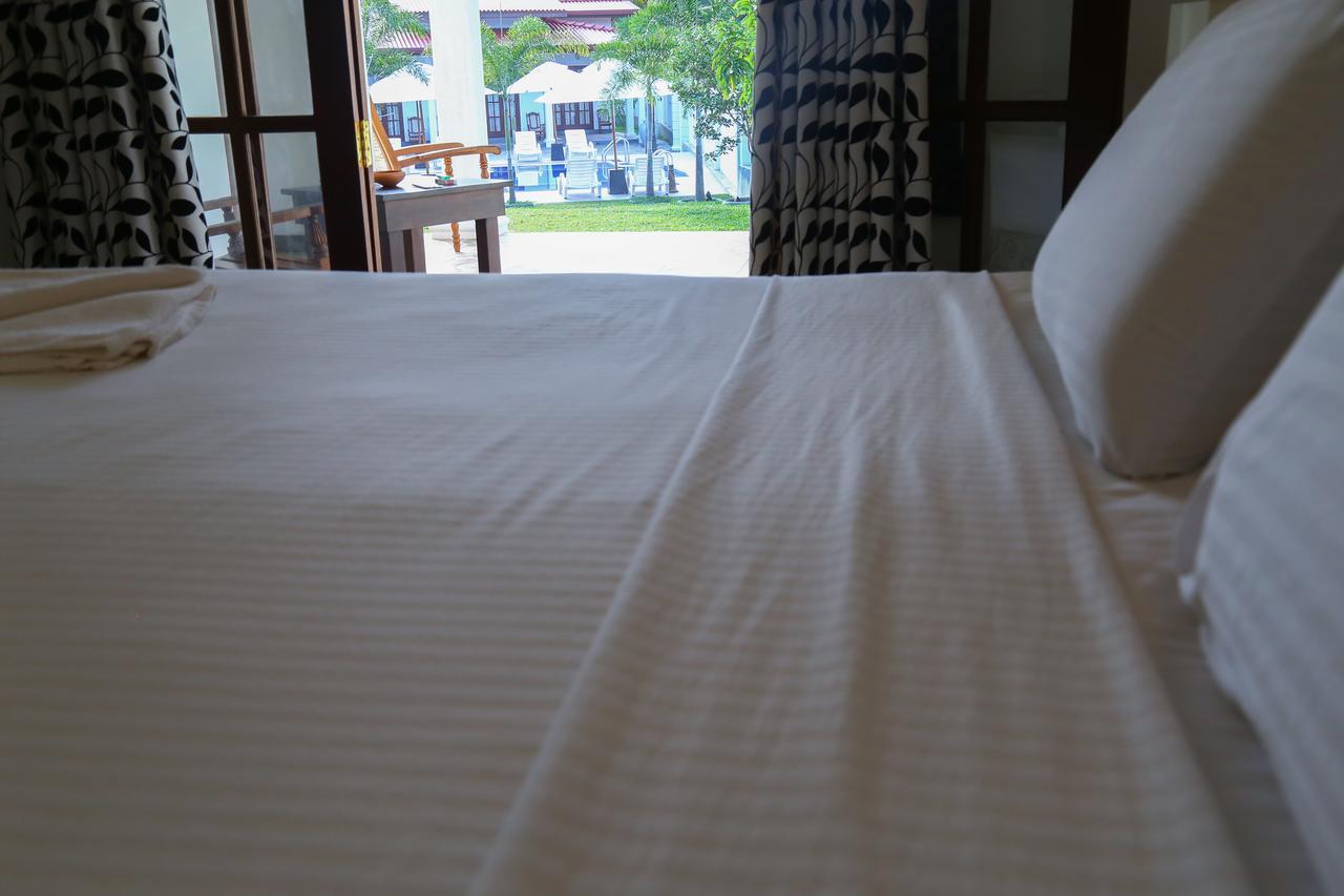 Sithi Villa Hikkaduwa Bagian luar foto