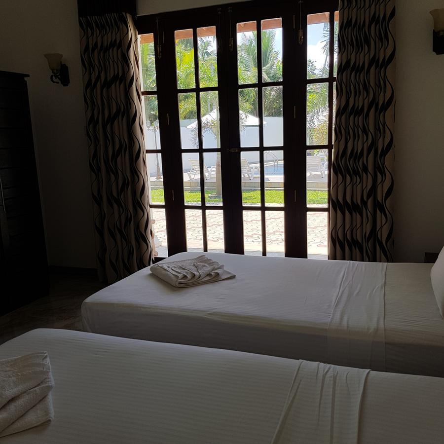 Sithi Villa Hikkaduwa Bagian luar foto