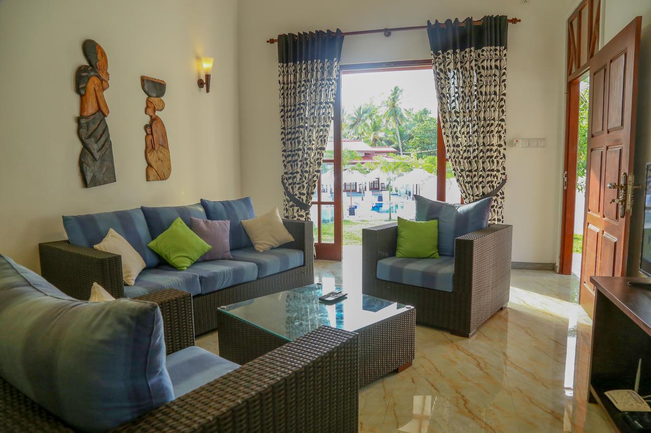 Sithi Villa Hikkaduwa Bagian luar foto