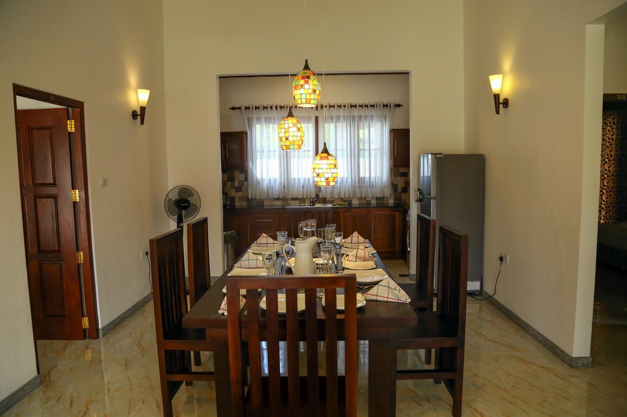 Sithi Villa Hikkaduwa Bagian luar foto