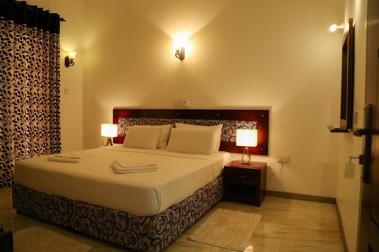Sithi Villa Hikkaduwa Bagian luar foto
